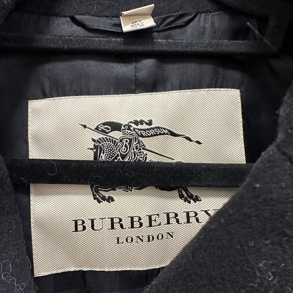 Like new Burberry Prosrum peacoat. Black wool/cashmere blend. - Picture 3 of 6